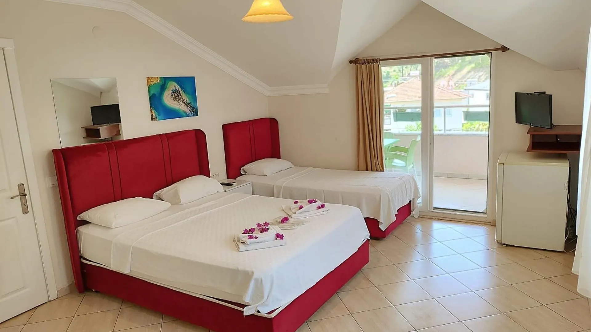 Bucak Apart Hotel Goecek & Beach 2*, Göcek