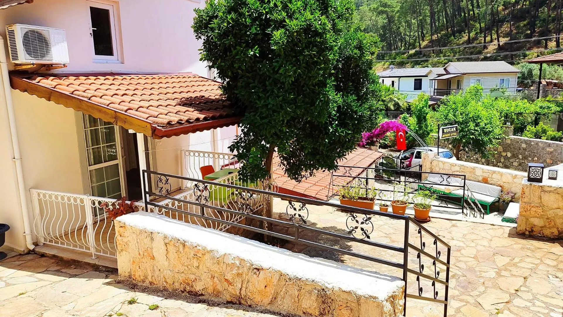 Bucak Apart Hotel Goecek & Beach 2*, Göcek