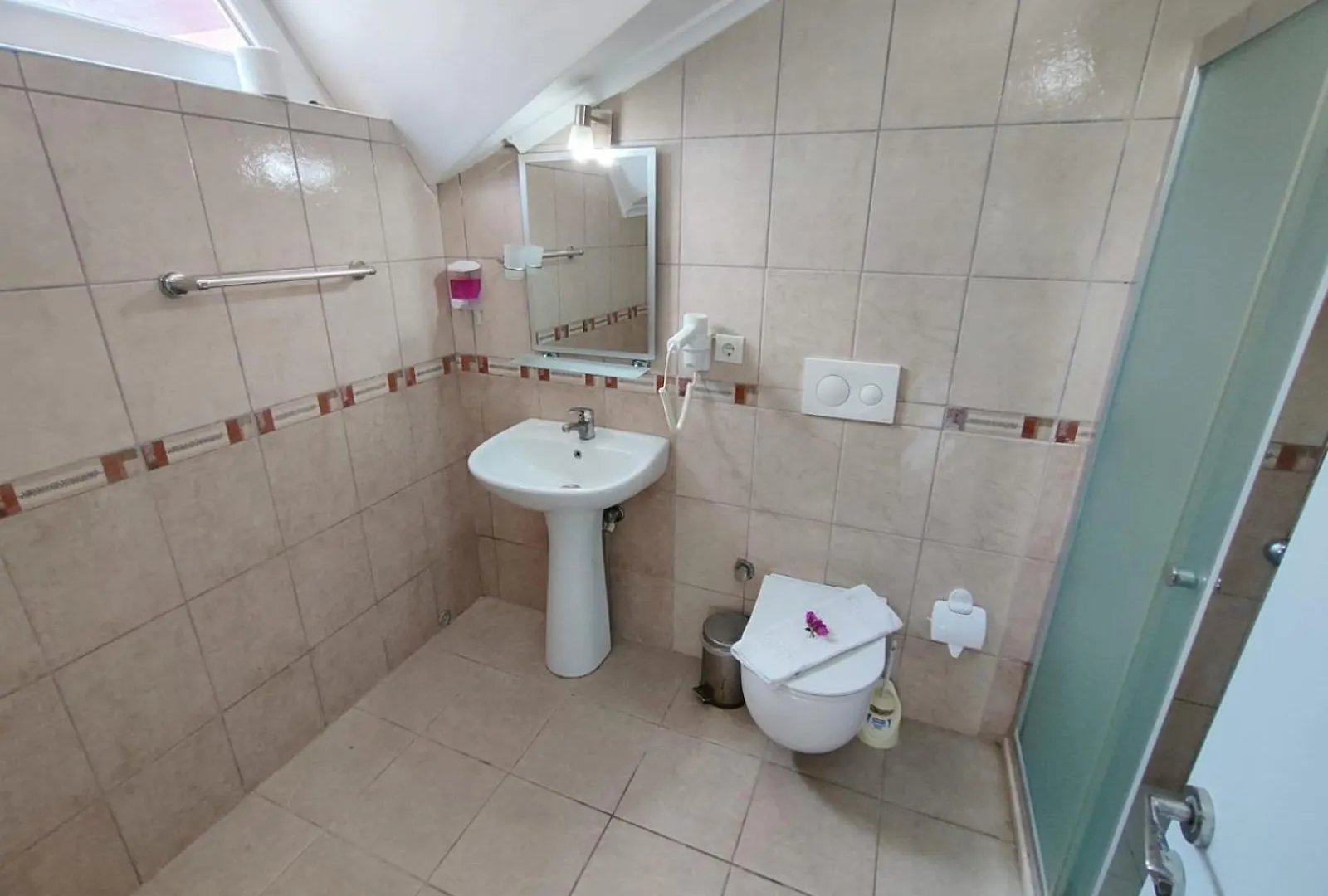 Bucak Apart Hotel Goecek & Beach 2*, Göcek